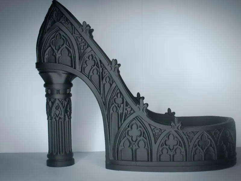 Dark grey 3D-printed gothic high heel jewelry stand with cathedral tracery and a column-shaped heel